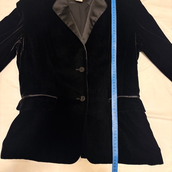 Jones New York Black Silk Rayon Velvet Blazer | US 8| |EUC| - Picture 8 of 12